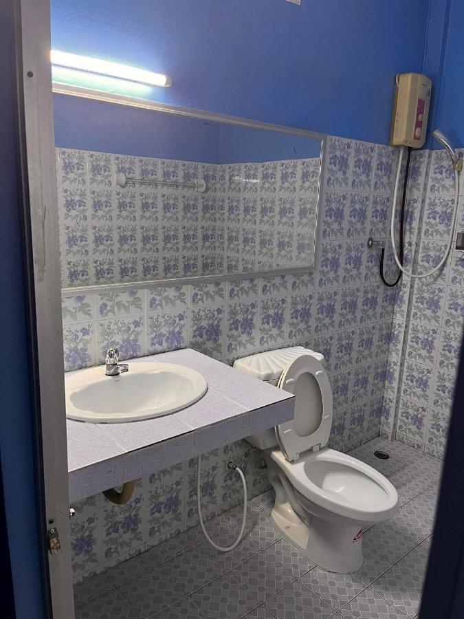 Metro Palace Сатун Экстерьер фото